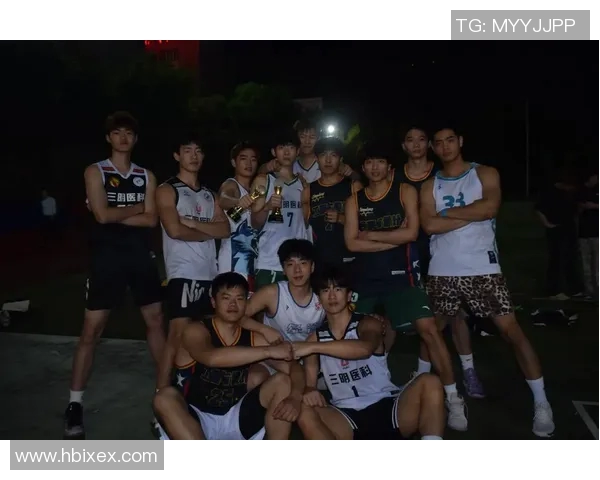 重庆篮球队灵活性排名创新高引发热议展现球队新风貌